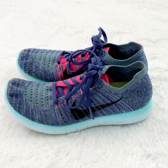 Blue and Pink Nike Free Run Flyknit Tennis Running Shoes, size